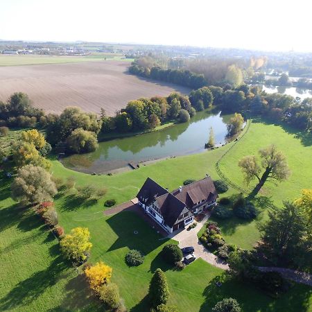 Bed and Breakfast Domaine D'Aveluy Екстер'єр фото